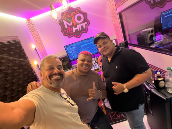 O empresário do Gordinho Safado Cícero Alcântara , fecha parceria com M10 e mais hit - Novo CD será Lançado em breve