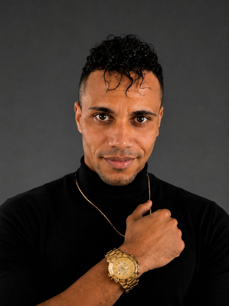Adalto Santos filho de Camaçari desponta no Brasil - Lançando novo CD